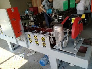 轻钢龙骨机 轻钢龙骨机