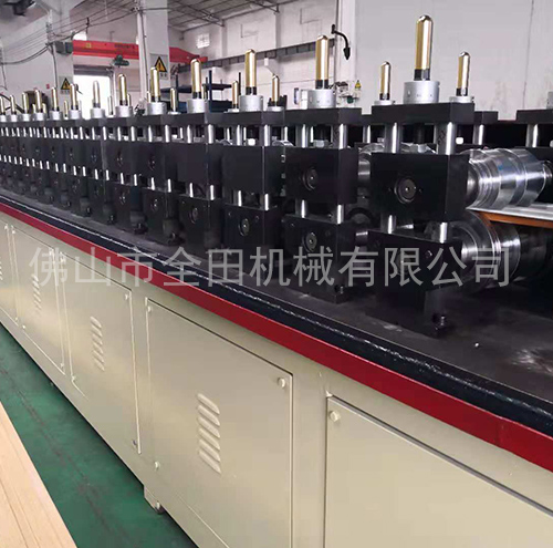 轻钢龙骨机设备 轻钢龙骨机设备