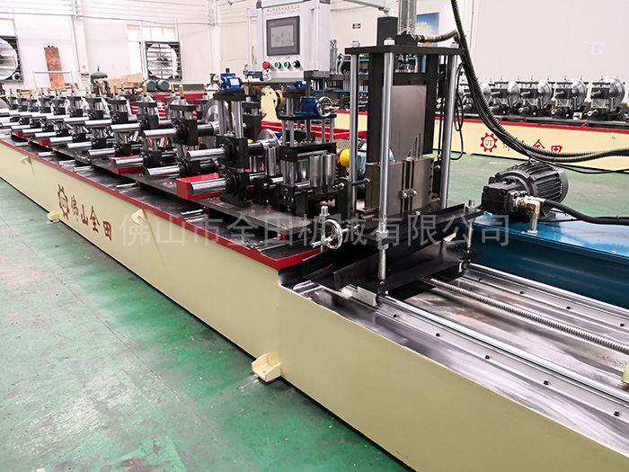 数控方通机 数控方通机