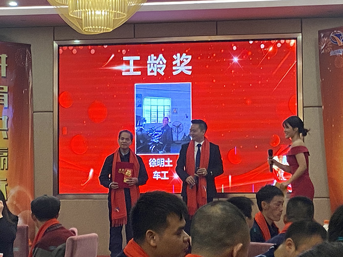 轻钢龙骨机 轻钢龙骨机